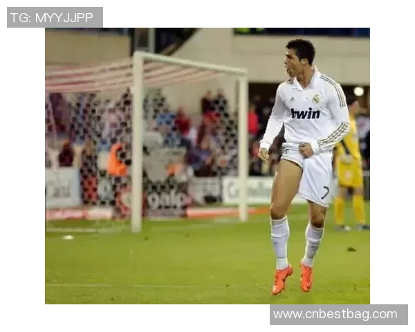 全球足球帅气球星盘点 这些球员凭颜值和才华征服球迷