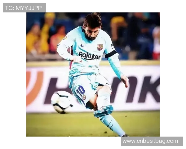 四月出生的足球巨星们:那些在绿茵场上书写传奇的生日明星 四月出生的足球巨星们:那些在绿茵场上书写传奇的生日明星