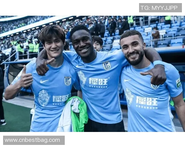 大连足球迎来世界级球星加盟 打造全新足球辉煌篇章 大连足球迎来世界级球星加盟 打造全新足球辉煌篇章