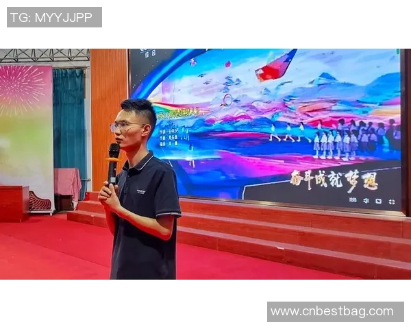 开学第一课邀请足球巨星现身传递拼搏精神与青春力量 开学第一课邀请足球巨星现身传递拼搏精神与青春力量