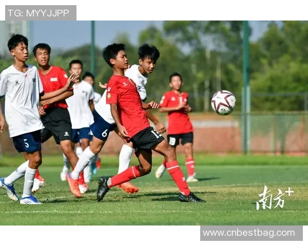 湛江妹：从地方足球小将到国际赛场的璀璨之星