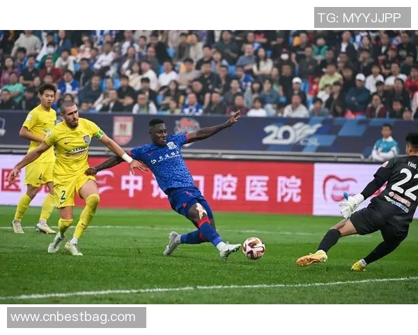 申花足球定位球战术解析核心球星如何成为球队制胜关键